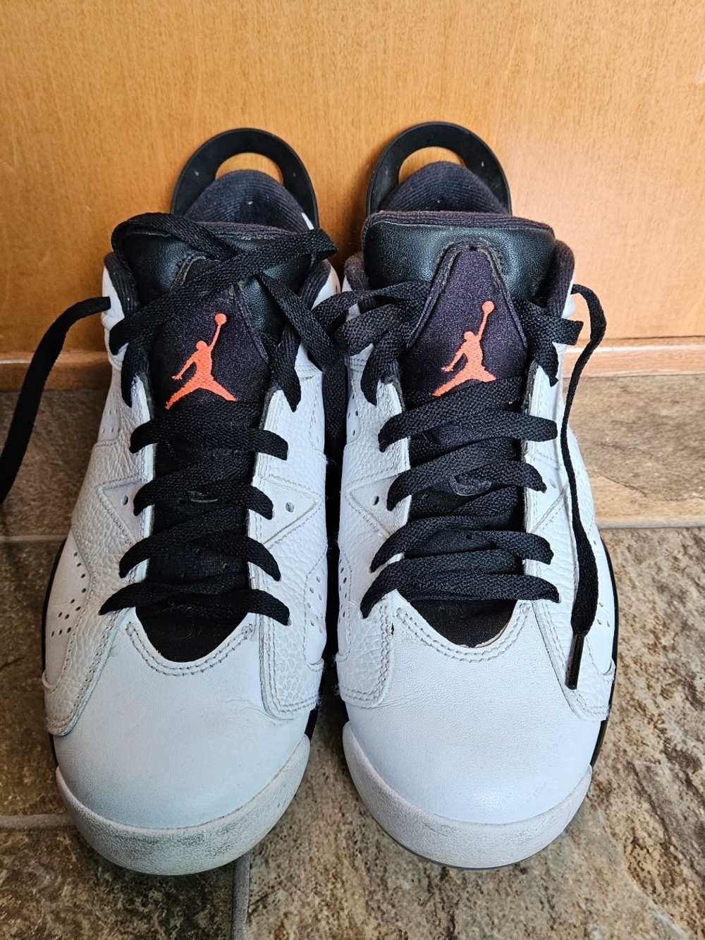 Men's Jordan 6 Retro Golf Shoes. Size 7.5